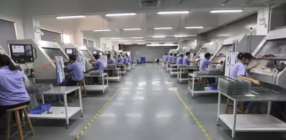 CNC precision engraving workshop